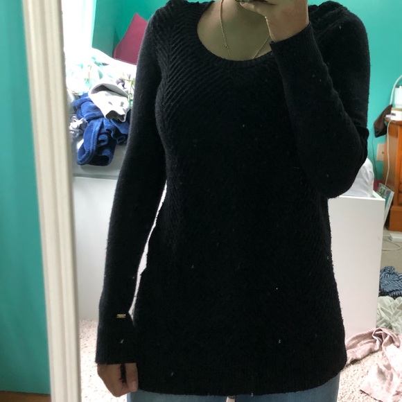 Black Tommy Hilfiger Sweater - Picture 2 of 5